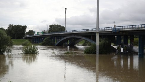 ВОДОСТАЈИ НА ОВИМ РЕКАМА БИЋЕ У ПОРАСТУ: Најновије упозорење РХМЗ-а