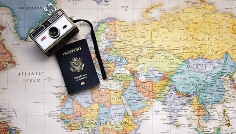 ОПРЕЗ У САОБРАЋАЈУ И С ПАПИРОЛОГИЈОМ Астро савет за суботу, 12. јул: На ове знаке највише утиче тригон Месец-Венера