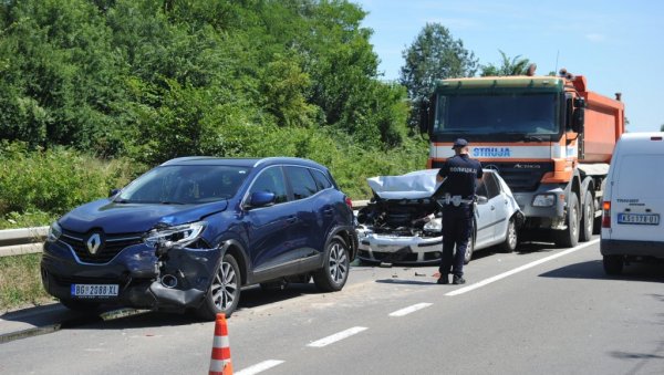 УДЕСА МАЊЕ НЕГО ЛАНЕ: Током јула на подручју ПУ Краљево 47 саобраћајних незгода