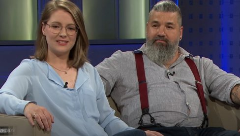 НЕМИЦА ЈЕ У БРАКУ СА РОЂЕНИМ СТРИЦЕМ: Видео је као бебу, па 16 година касније - заволели се, имају троје деце НЕМИЦА ЈЕ У БРАКУ СА РОЂЕНИМ СТРИЦЕМ: Видео је као бебу, па 16 година касније - заволели се, имају троје деце
