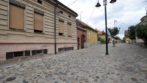 U NAJLEPŠOJ ULICI U KRUŠEVCU NISU ŽIVELI SRBI: Naselili su se u prvoj polovini 19. veka i ostavili za sobom predivne kuće (FOTO)