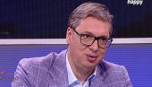 JE L MISLITE TAKO DA VLADATE? Vučić o potezima Dveri i radovima u Srbiji