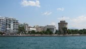 БОЛСЕНО: Родитељи у Солуну оставили бебу на тераси, а онда дали језиву изјаву у полицији - хтели смо да се охлади