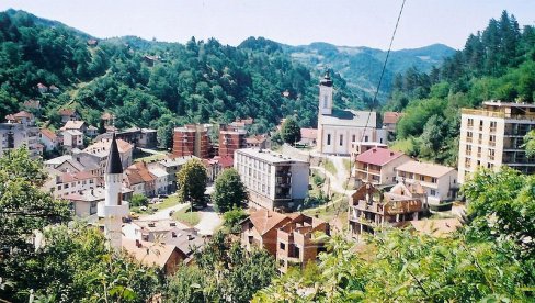 KOVANJE ZAVERE PROTIV REPUBLIKE SRPSKE: Mitologizacija Srebrenice i višestruko uvećanje broja žrtava