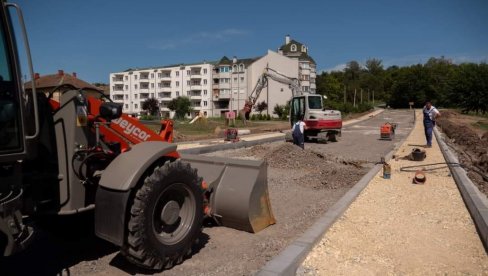 GRADNJA KRUŽNOG TOKA U KOSTOLCU: Uspešno odmiču radovi