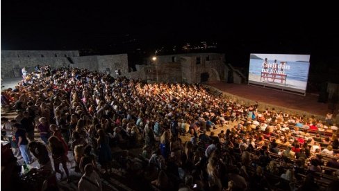 POČINJE 36. HERCEGNOVSKI FILMSKI FESTIVAL: U tri takmičarske i ostalim selekcijama „Sve boje filma“