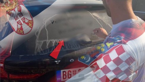 СРБИН ПАРКИРАО У ХРВАТСКОЈ: Каква порука га је дочекала на задњем стаклу аута (ФОТО) СРБИН ПАРКИРАО У ХРВАТСКОЈ: Каква порука га је дочекала на задњем стаклу аута (ФОТО)