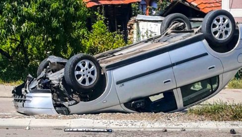 TRI SAOBRAĆAJKE U ZAJEČARU: Povređen biciklista; sudarili se “pauk” i putnički auto