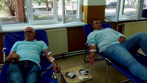 HUMANOST NIJE ZATAJILA: Akcija dobrovoljnog davalaštva krvi u vrnjačkom selu Gračac