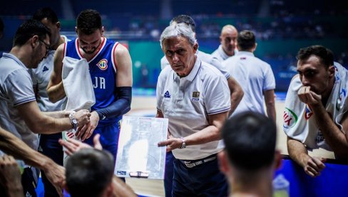 KOŠARKAŠKI SVET U NEVERICI! Svetislav Pešić povukao šokantan potez na Evrobasketu
