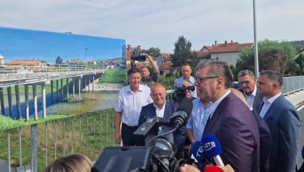 МОЈИ СУ СНОВИ МОСТОВИ И ПРУГЕ, А НЕ ПАРЕ НА РАЧУНУ Вучић: Власници неких медија су трпали паре у црне фондове, па мисле да ми то радимо