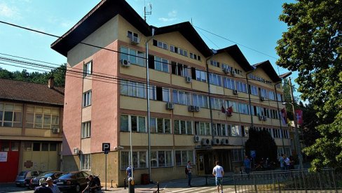 POMOĆ ZA NABAVKU OGREVA: Vrnjačkoj Banji 1,57 miliona za izbegla i raseljena lica