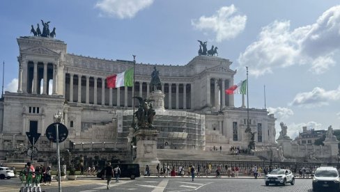 ЦЕО СВЕТ ИМ СЕ ДИВИ: Ево шта су урадили Италијани