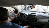 ПЕТОЧЛАНА ПОРОДИЦА УМАЛО НАСТРАДАЛА ЗБОГ ОВОГА: Ово дугме у аутомобилу не треба да буде укљуено дуже од 20 минута