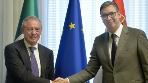 ODLIČAN SASTANAK O KRITIČNIM SIROVINAMA I ITALIJANSKIM INVESTICIJAMA: Vučić se oglasio nakon susreta sa Adolfom Ursom (FOTO)