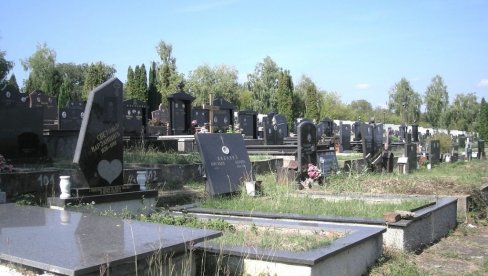 STIGLA SAMO JEDNA, NEPRIHVATLJIVA PONUDA: I dalje bez deminera za Novo groblje u Požarevcu