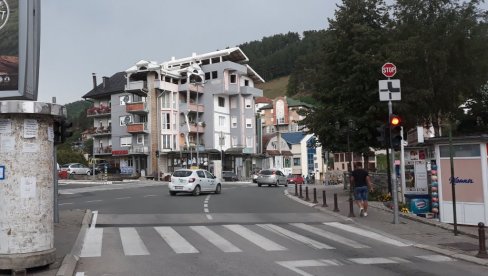 BOŠNJACI NA DVE STOLICE:  Nacionalna stranka u Bijelom Polju pred teškom odlukom