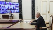 ПУТИН РАЗГОВАРАО СА НОВИМ ЛИДЕРИМА РУСКИХ ОБЛАСТИ: Подржите војнике у СВО и њихове породице ПУТИН РАЗГОВАРАО СА НОВИМ ЛИДЕРИМА РУСКИХ ОБЛАСТИ: Подржите војнике у СВО и њихове породице