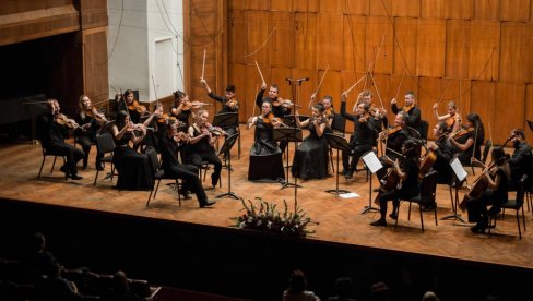 БЕТОВЕН НА КОЛАРЦУ: Нова концертна сезона Камерног оркестра Музикон