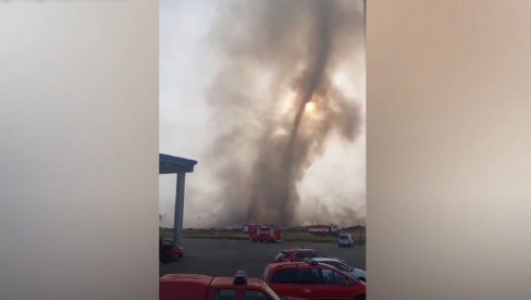 JEL ČUJEŠ HUK?: Nakon požara jeziva pojava prekrila nebo iznad Osijeka (VIDEO)