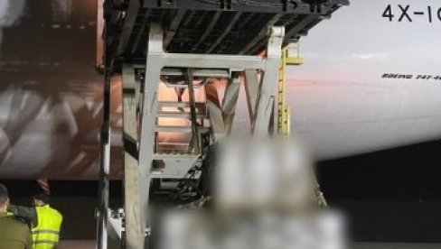 IZRAEL DOBIO NAJSAVREMENIJE AMERIČKO ORUŽJE: Teretni avion sa prvom isporukom sleteo pod okriljem noći (FOTO/VIDEO)