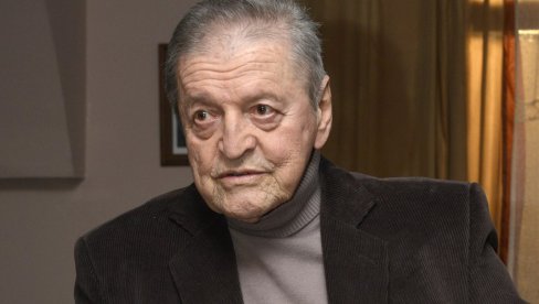 ПЛАЧЕ МАРКО, ПЛАЧУ СЕЉАЦИ, И ЉУБЕ МУ РУКУ: Редитељ о незаборавној ситуацији на снимању легендарног филма