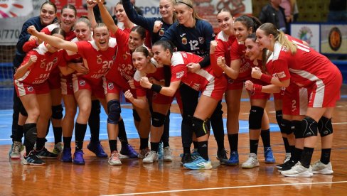 DERBI RUKOMETNOG PRVENSTVA: Jagodina - Železničar iz Inđije (FOTO)