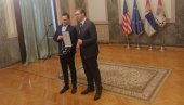 VUČIĆ URUČIO ORDEN GRENELU: Istinski prijatelj, doprineo miru i stabilnosti u regionu (VIDEO)