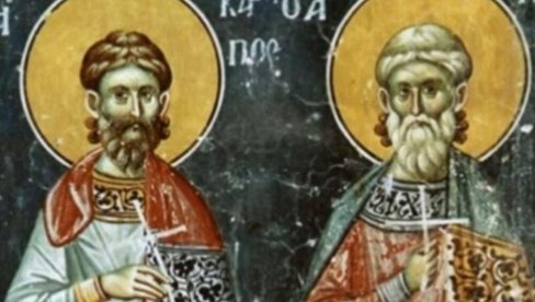 PRAVOSLAVNI VERNICI DANAS SLAVE DVA VELIKA MUČENIKA: Ovu molitvu obavezno izgovorite PRAVOSLAVNI VERNICI DANAS SLAVE DVA VELIKA MUČENIKA: Ovu molitvu obavezno izgovorite