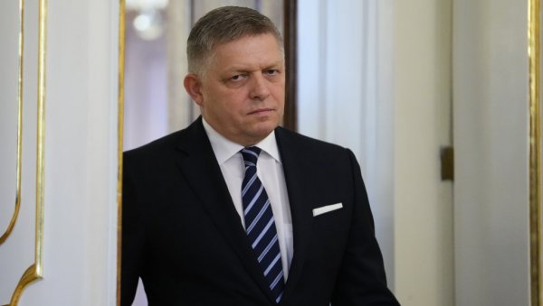 НАЈНОВИЈЕ ИНФОРМАЦИЈЕ О ФИЦОВОМ ЗДРАВСТВЕНОМ СТАЊУ: Познато где ће словачки премијер наставити лечење