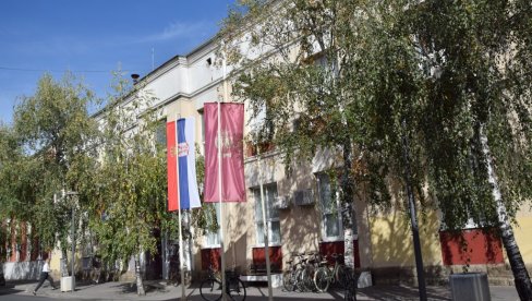 TRI MILIONA ZA 12 UDRUŽENJA: U Opštini Ćuprija potpisani ugovori
