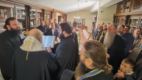 I NOVOSTI DEO AMFILOHIJEVE BIBLIOTEKE: U ustanovi manastira Stanjevići i kolekcija fotografija Dragana Milovanovića (FOTO)