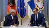 СРБИЈА И АЛБАНИЈА ЗНАТНО УНАПРЕДИЛЕ ОДНОСЕ: Вучић примио у опроштајну посету амбасадора Бочку