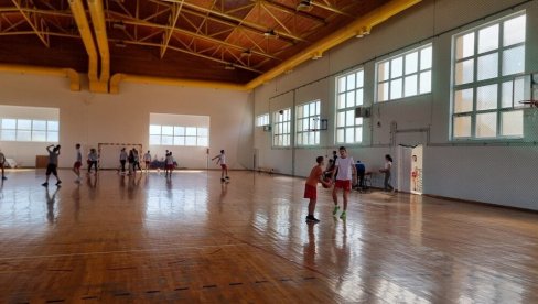 BESPLATAN ZIMSKI KAMP: U ponudi devet sportova tokom zimskog raspusta za voždovačke mališane