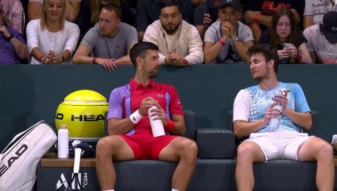 TOTALNI HAOS U SVETU TENISA! Srbin nije hteo da pruži ruku rivalu nakon meča TOTALNI HAOS U SVETU TENISA! Srbin nije hteo da pruži ruku rivalu nakon meča