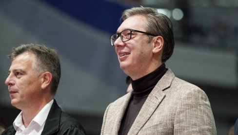 НИДАДА НЕЋЕМО ДА ИМ ДИРАМО ПОРОДИЦЕ Вучић: Желимо пристојну, нормалну Србију, Србију будућности НИДАДА НЕЋЕМО ДА ИМ ДИРАМО ПОРОДИЦЕ Вучић: Желимо пристојну, нормалну Србију, Србију будућности