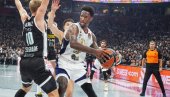 ANADOLU EFES DOŽIVEO TOTALNU KATASTROFU: Fener na korak od trofeja!