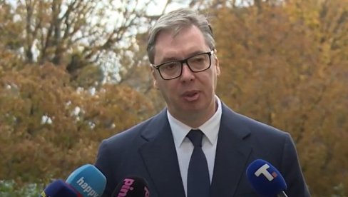 TO SU SAMO TRIKOVI: Vučić iz Pariza - Mislim da je svima na Zapadu jasno da Kurti ne želi da formira ZSO