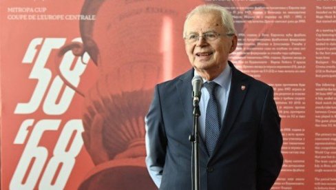 POSVEĆENO U NOVE JUBILEJE: Svetozar Mijailović čestitao rođendan Novostima