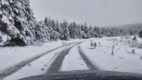 BORBA SA MEĆAVOM TRAJALA ČITAVU NOĆ OKO ZLATIBORA: Teški sati za putare, ovde je palo najviše snega