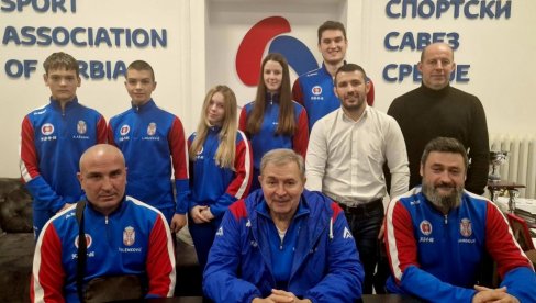 КРАЈ ГОДИНЕ ЗА ПОНОС: Српски боћари у посети Спортском савезу Србије
