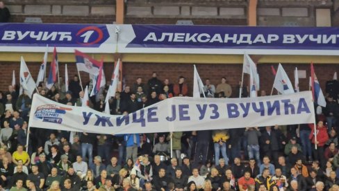 UŽICE JE UZ VUČIĆA: Pogledajte atmosferu pred miting liste „Aleksandar Vučić - Srbija ne sme da stane“ (FOTO/VIDEO)