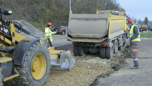 VAŽNO OBAVEŠTENJE ZA VOZAČE: Izmene u saobraćaju zbog radova na pojedinim putnim pravcima