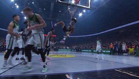 PARTIZAN POBEDIO PANATINAIKOS! Totalno luda utakmica u Areni, grobari prošli od neverice do delirijuma PARTIZAN POBEDIO PANATINAIKOS! Totalno luda utakmica u Areni, grobari prošli od neverice do delirijuma