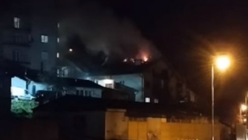 POŽAR U UŽIČKOM NASELJU TERAZIJE: Zapalila se kuća na brdu, vatrogasci hitno izašli na teren (VIDEO)