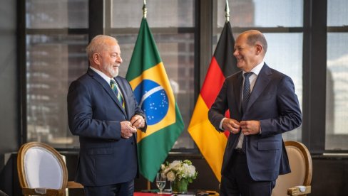 ЛУЛА ДА СИЛВА У ПОСЕТИ БЕРЛИНУ: Први бразилско-немачки преговори за осам година