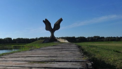 RASTE INTERESOVANJE STRANACA ZA JASENOVAC: Za trećinu se povećao broj poseta iz inostranstva, a pada broj posetilaca iz Hrvatske