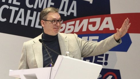 НА ТРОНУ СМО СВЕТА Александар Вучић честитао Комарову на подвигу на Светском првенству у рвању