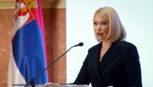 NAPADNUTA SANDRA BOŽIĆ: Blokaderka je čupala i grebala po licu