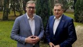 PONOSAN NA NAČIN NA KOJI VUČIĆ BRANI SRPSKE INTERESE Dodik: Intervju predsednika za BBC još jednom pokazao njegovu hrabrost i odlučnost